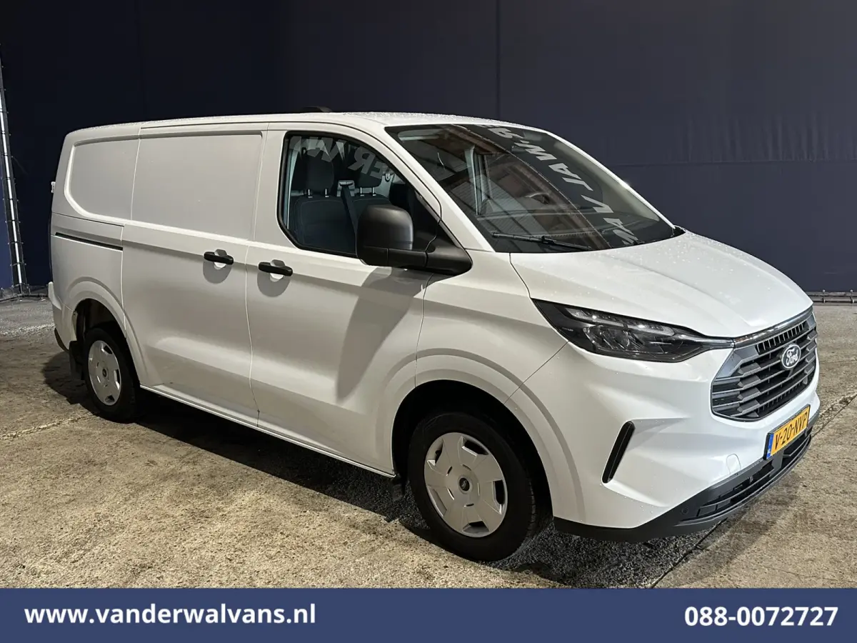 2.0 TDCI 136pk L1H1 Euro6 Airco | Camera | LED | Apple Carplay | Cruisecontrol Android Auto, Verwarmde voorruit, Parkeersensoren, Bijrijdersbank, 2740kg trekvermogen