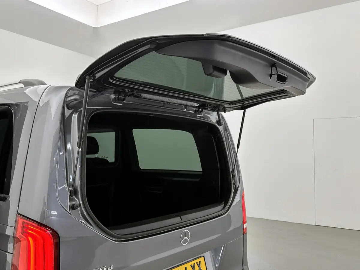 250d Lang DC Avantgarde AMG Elektrische schuifdeuren Dubbele Cabine Night pakket Leder