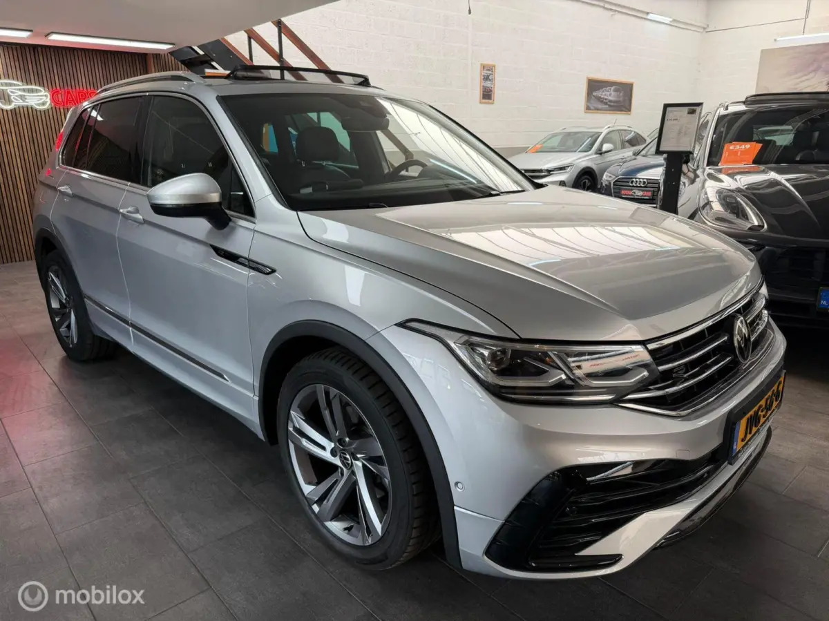 1.5 TSI 3x R-Line/ Pano / 360°Camera/ Vol Op