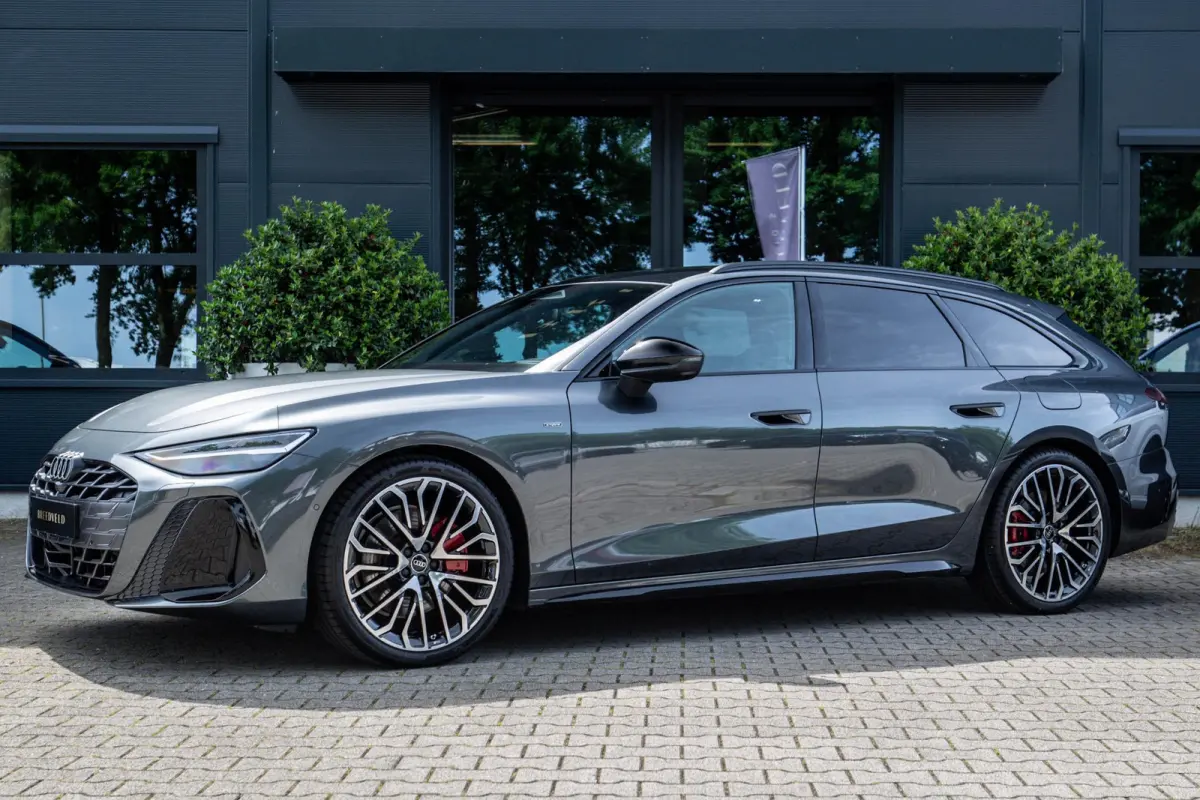 2.0 e-hybrid quattro S edition Competition 2026