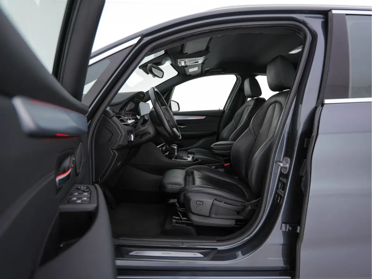 216d Sportline Corporate Lease High Executive Aut. *LEATHER | FULL-LED | HEATED-SPORTSEATS | NAVI-FULLMAP | ECC | HEAD-UP | PDC | CRUISE | 18''ALU*