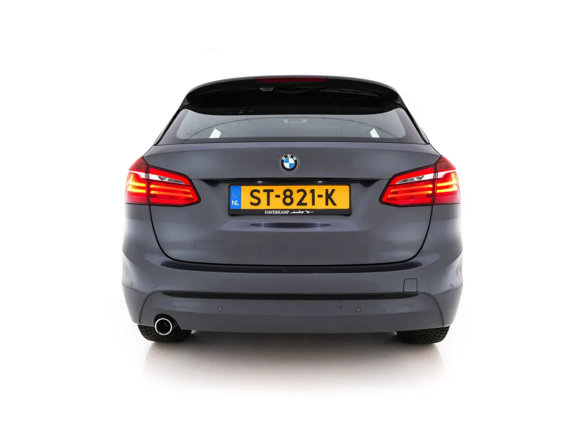 216d Sportline Corporate Lease High Executive Aut. *LEATHER | FULL-LED | HEATED-SPORTSEATS | NAVI-FULLMAP | ECC | HEAD-UP | PDC | CRUISE | 18''ALU*