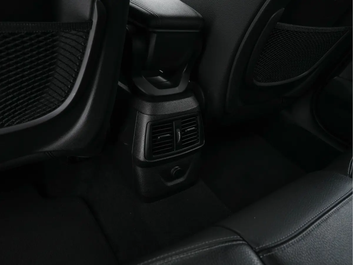 216d Sportline Corporate Lease High Executive Aut. *LEATHER | FULL-LED | HEATED-SPORTSEATS | NAVI-FULLMAP | ECC | HEAD-UP | PDC | CRUISE | 18''ALU*