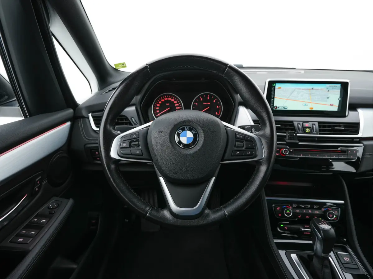 216d Sportline Corporate Lease High Executive Aut. *LEATHER | FULL-LED | HEATED-SPORTSEATS | NAVI-FULLMAP | ECC | HEAD-UP | PDC | CRUISE | 18''ALU*