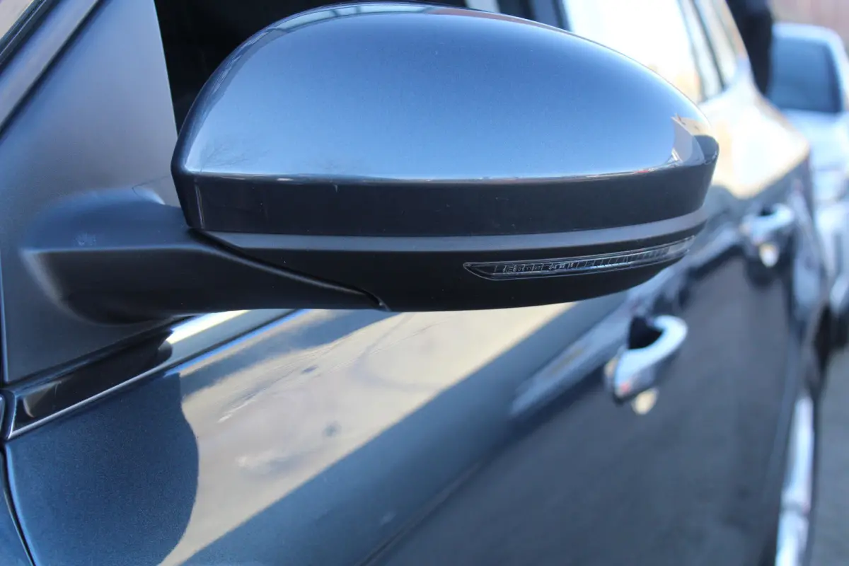 1.3 TCe Limited Navigatie l Airco l Cruise control l Bluetooth l Keyless entry/Start l Elektrisch inklapbare spiegels