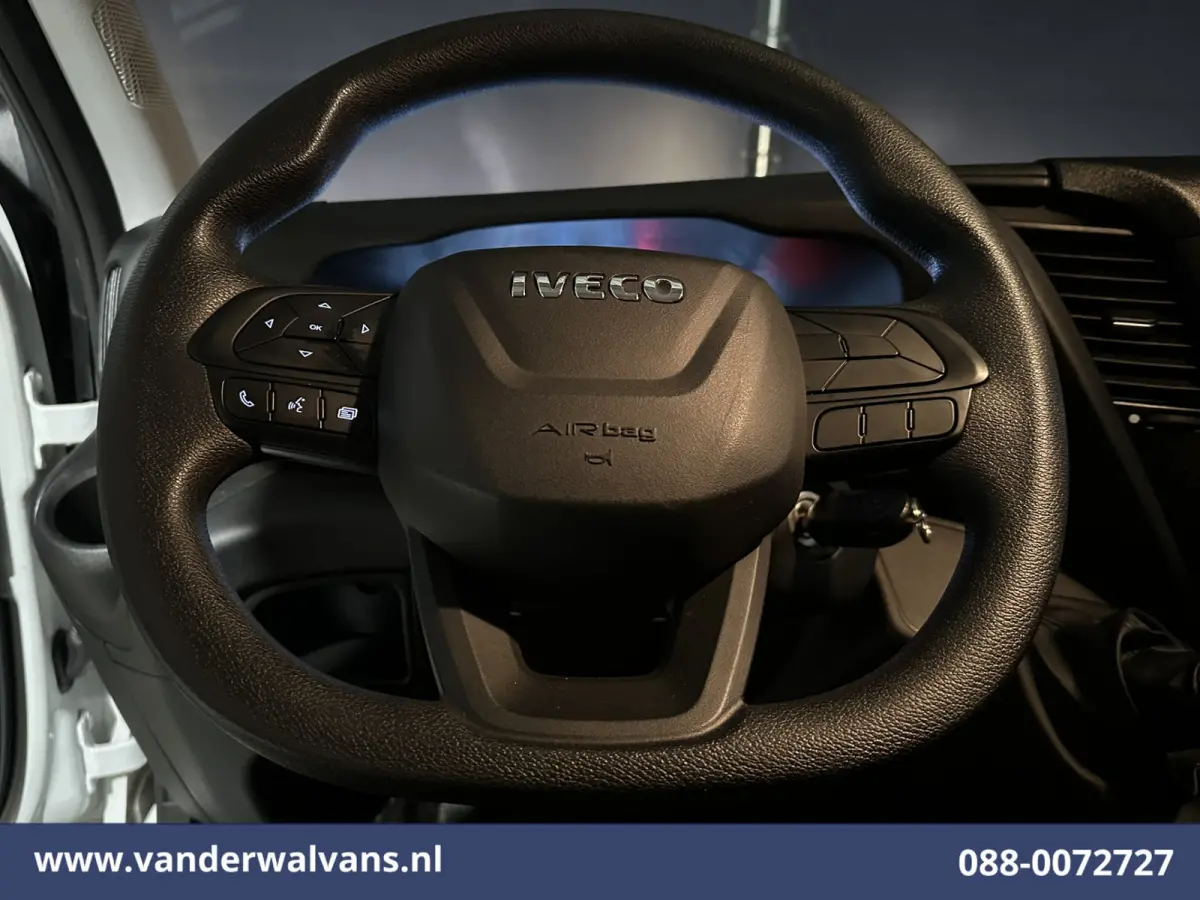 35S16 157pk L3H2 Euro6 Airco | 3500kg trekvermogen | Parkeersensoren Bijrijdersbank
