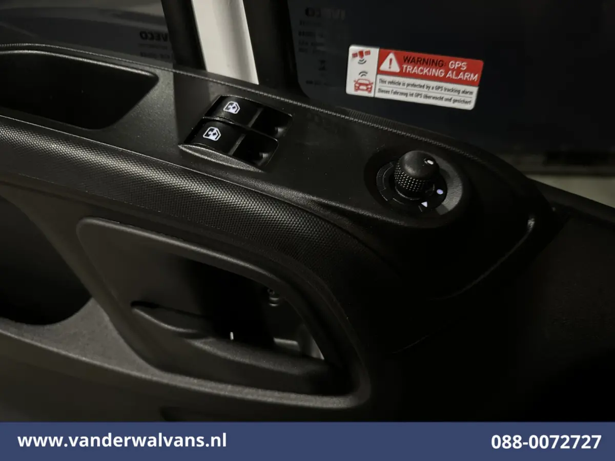 35S16 157pk L3H2 Euro6 Airco | 3500kg trekvermogen | Parkeersensoren Bijrijdersbank