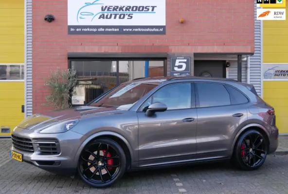 3.0 E-Hybrid. pano. sportchrono. memory. luchtvering