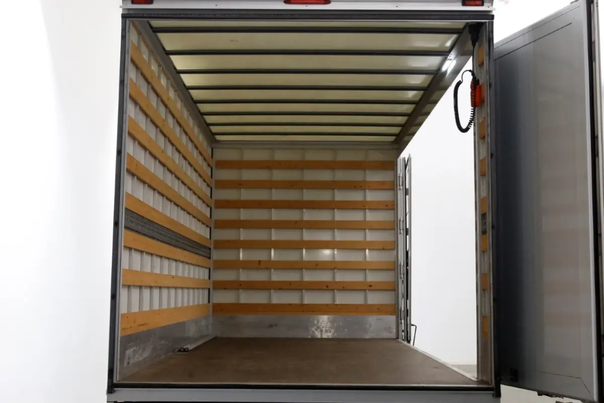 2.3 Turbo 165pk Bakwagen met bovensluit-laadklep 1000kg en zijlader L445cm 05-2022