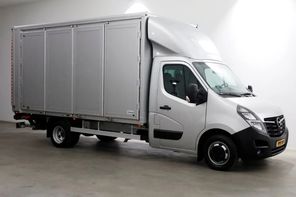 2.3 Turbo 165pk Bakwagen met bovensluit-laadklep 1000kg en zijlader L445cm 05-2022