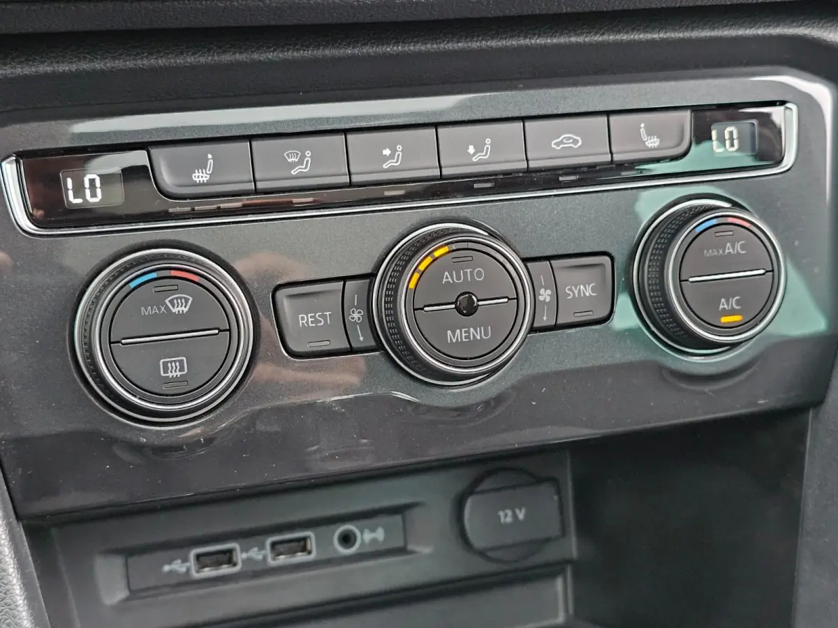 2.0 TSI 4MOTION Highline | Automaat | Pano | LED | Navi | App-connect | Camera | All-seasons | Elek. achterklep | Park Assist |