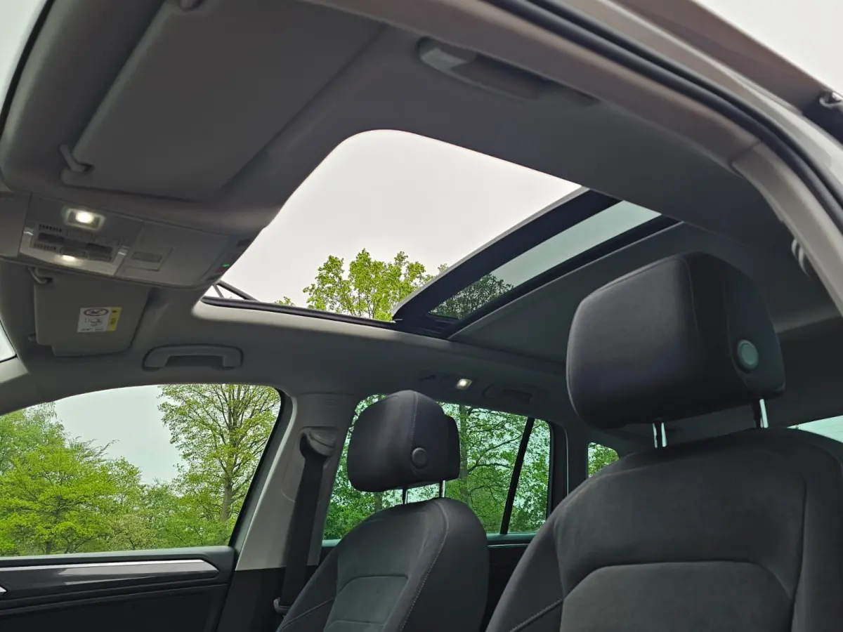 2.0 TSI 4MOTION Highline | Automaat | Pano | LED | Navi | App-connect | Camera | All-seasons | Elek. achterklep | Park Assist |