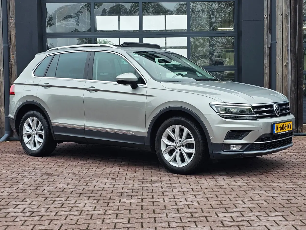 2.0 TSI 4MOTION Highline | Automaat | Pano | LED | Navi | App-connect | Camera | All-seasons | Elek. achterklep | Park Assist |