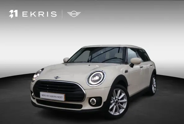 One | Cruise Control | Parkeersensor Achter | LED Koplampen |