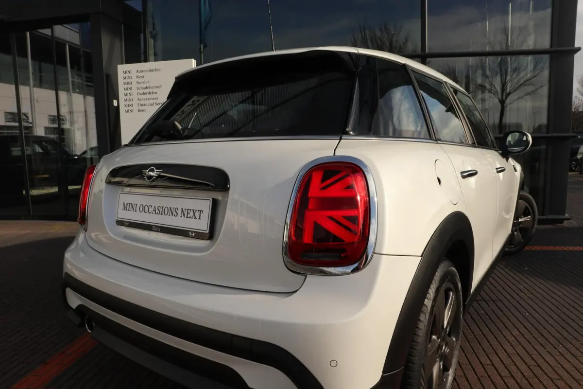 Cooper | Cruise Control | Parkeersensor Achter | LED Koplampen |