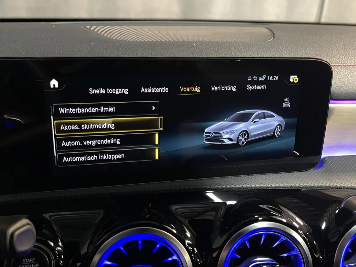 250 e AMG Line 19"/Panoramadak/Sfeerverlichting/Keyless/Camera/Stoelverwarming