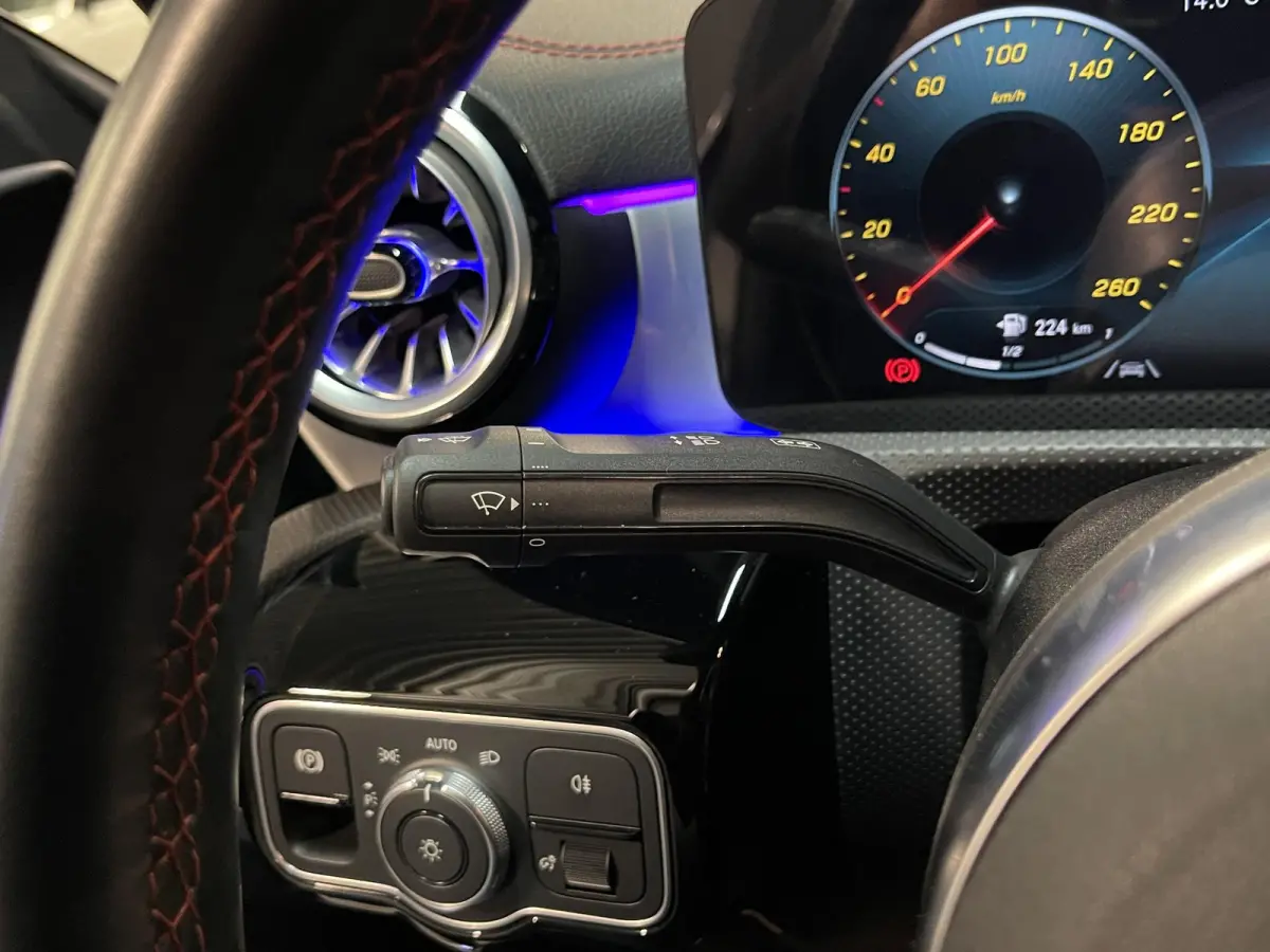 250 e AMG Line 19"/Panoramadak/Sfeerverlichting/Keyless/Camera/Stoelverwarming