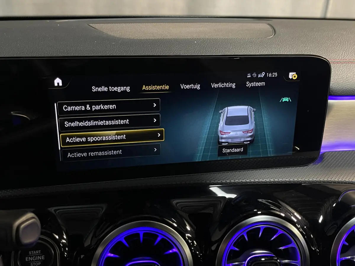 250 e AMG Line 19"/Panoramadak/Sfeerverlichting/Keyless/Camera/Stoelverwarming