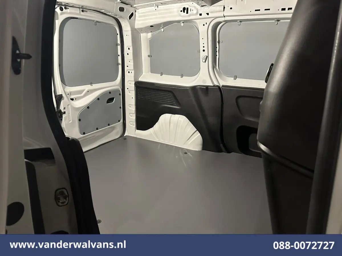 1.5 BlueHDI L1H1 Euro6 Airco | Dakdragers | zijdeur
