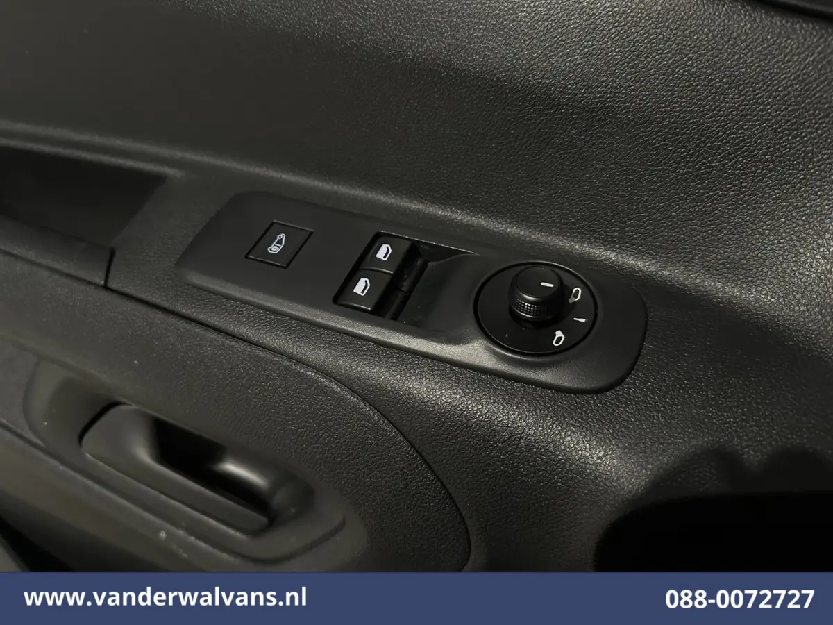 1.5 BlueHDI L1H1 Euro6 Airco | Dakdragers | zijdeur