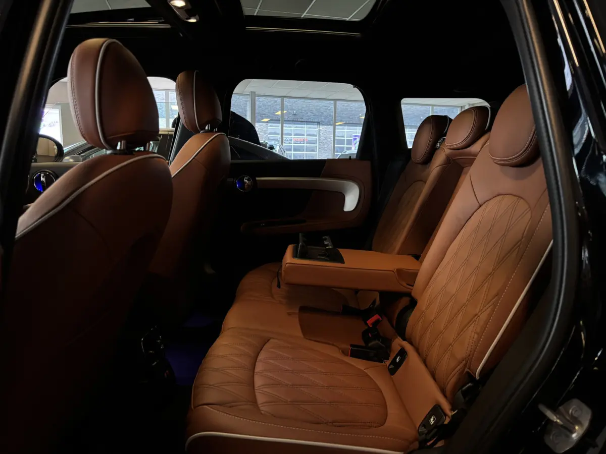 Cooper ALL4 5x Chester / Panoramadak / H-K / Dab+ / Apple Carplay / HeadUp / Keyless / Picnic Bench - NIEUWSTAAT -