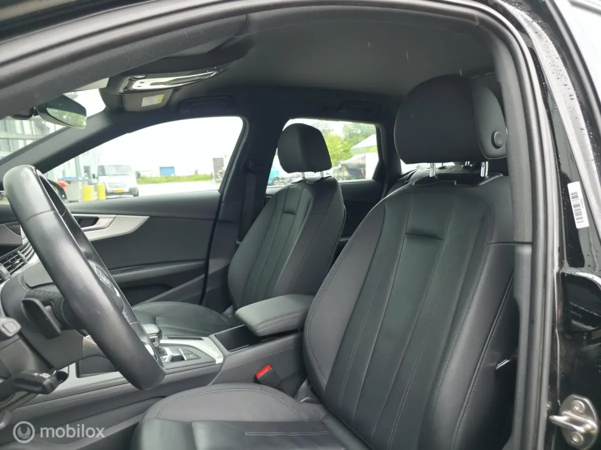 35 TFSI S-line / El. Trekh. / Navi / Leder