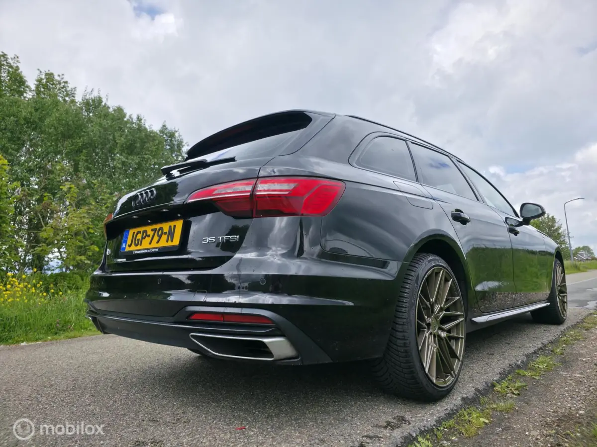 35 TFSI S-line / El. Trekh. / Navi / Leder