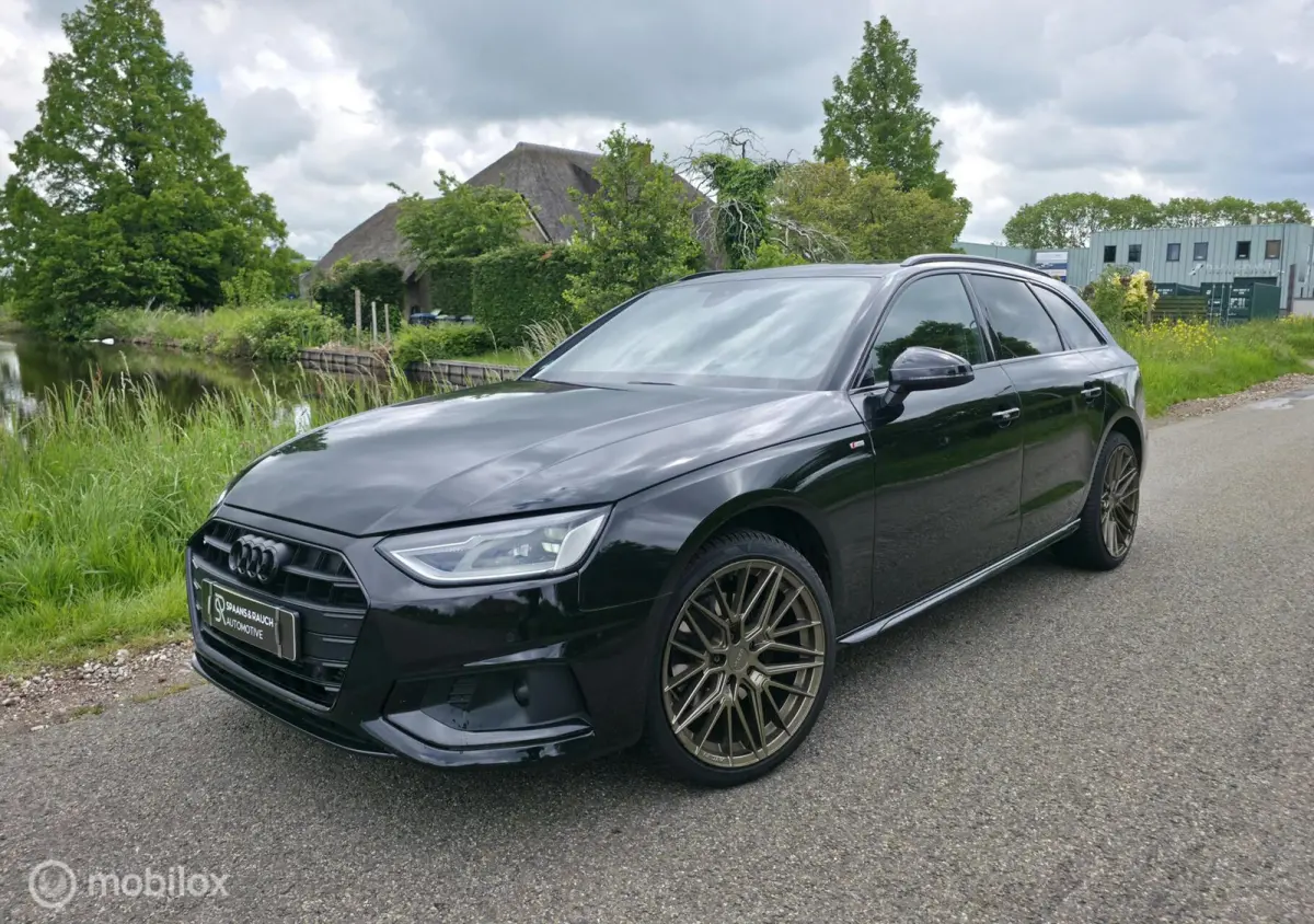 35 TFSI S-line / El. Trekh. / Navi / Leder