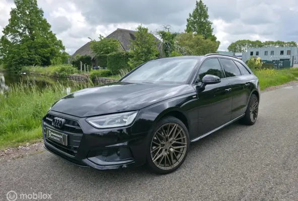 35 TFSI S-line / El. Trekh. / Navi / Leder