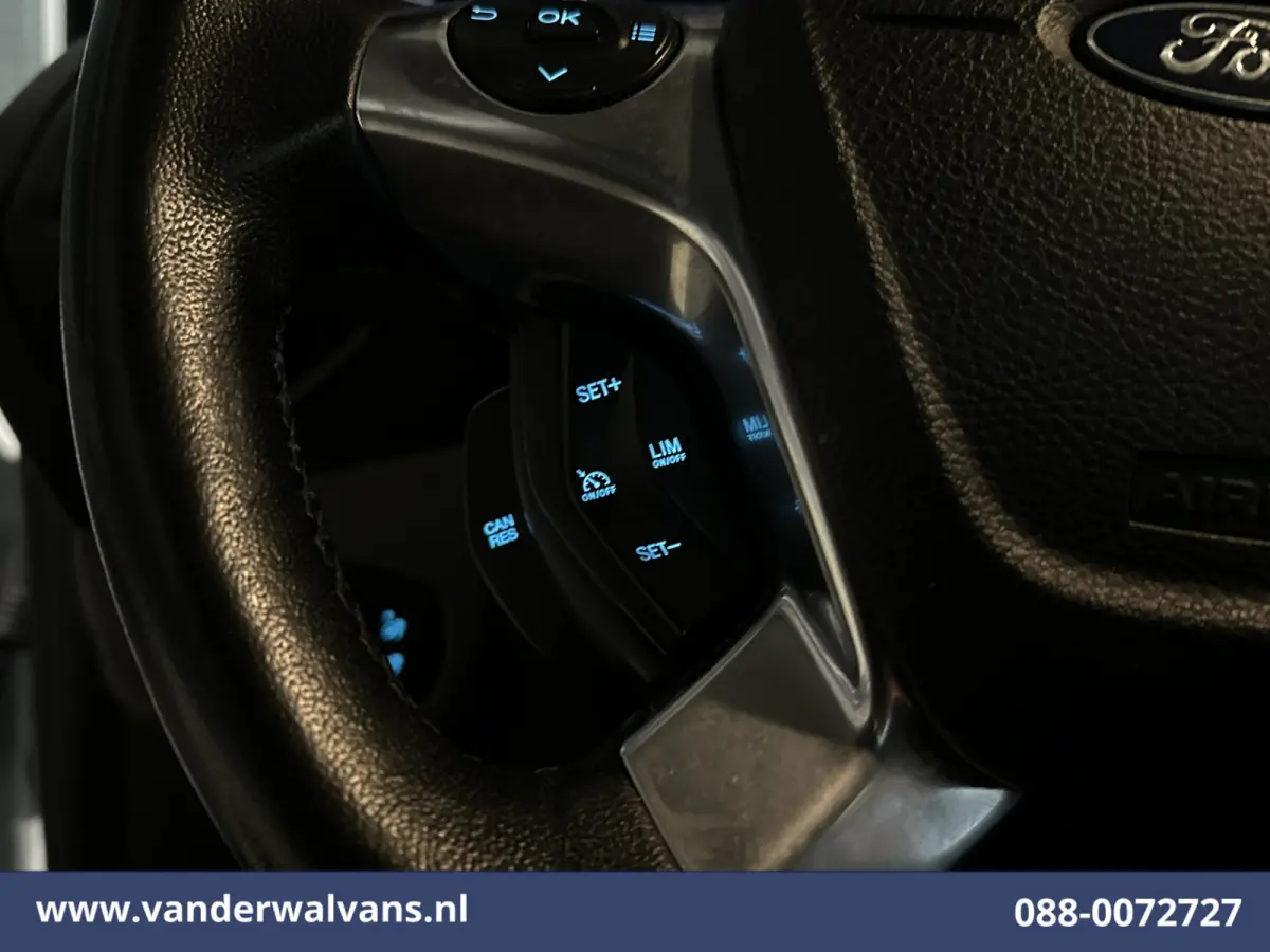 1.5 EcoBlue 100pk L2H1 Euro6 Airco | Camera | Navigatie | Apple Carplay | Trekhaak LM Velgen, Cruisecontrol, Verwarmde Voorruit, Parkeersensoren