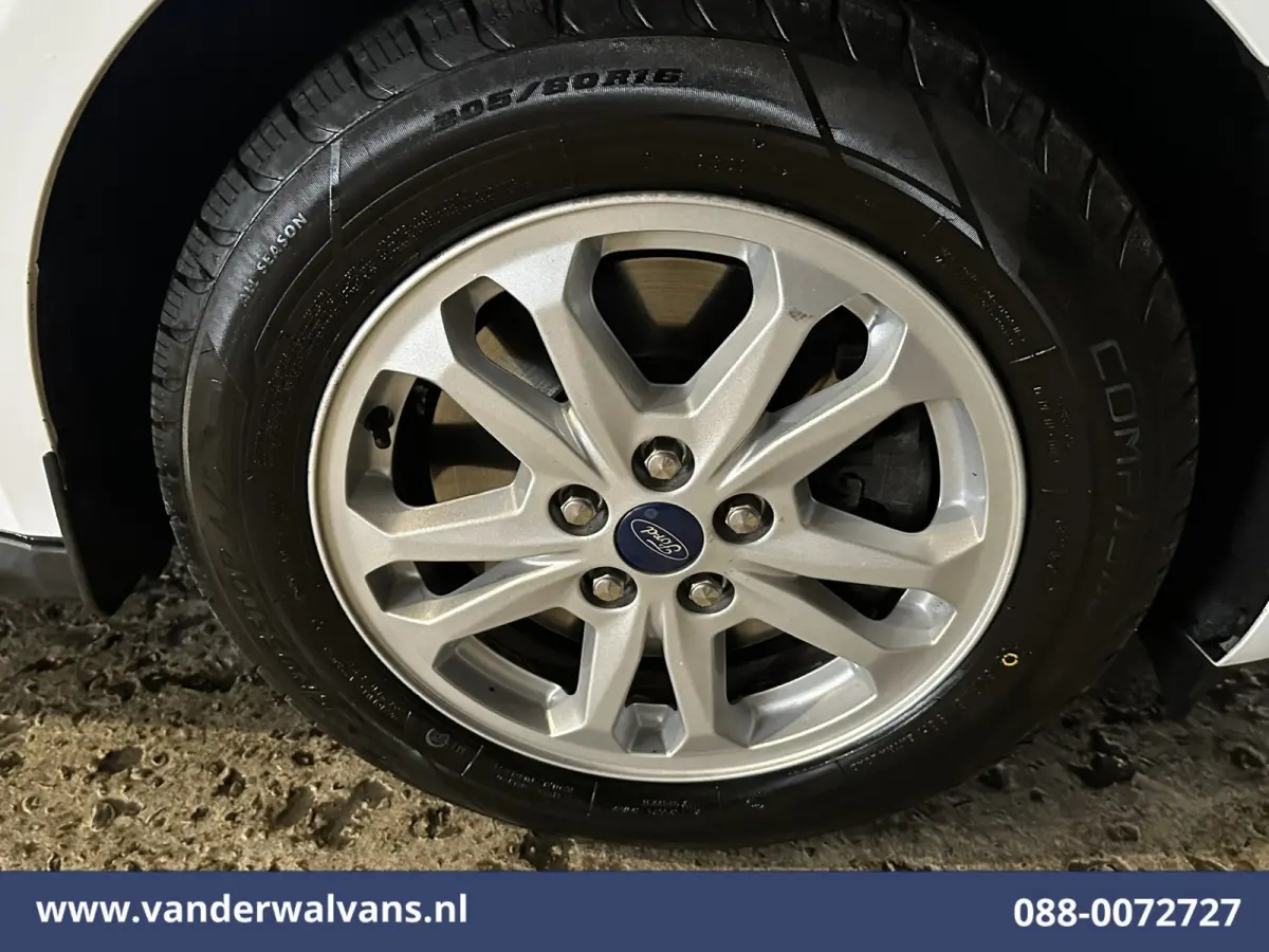 1.5 EcoBlue 100pk L2H1 Euro6 Airco | Camera | Navigatie | Apple Carplay | Trekhaak LM Velgen, Cruisecontrol, Verwarmde Voorruit, Parkeersensoren