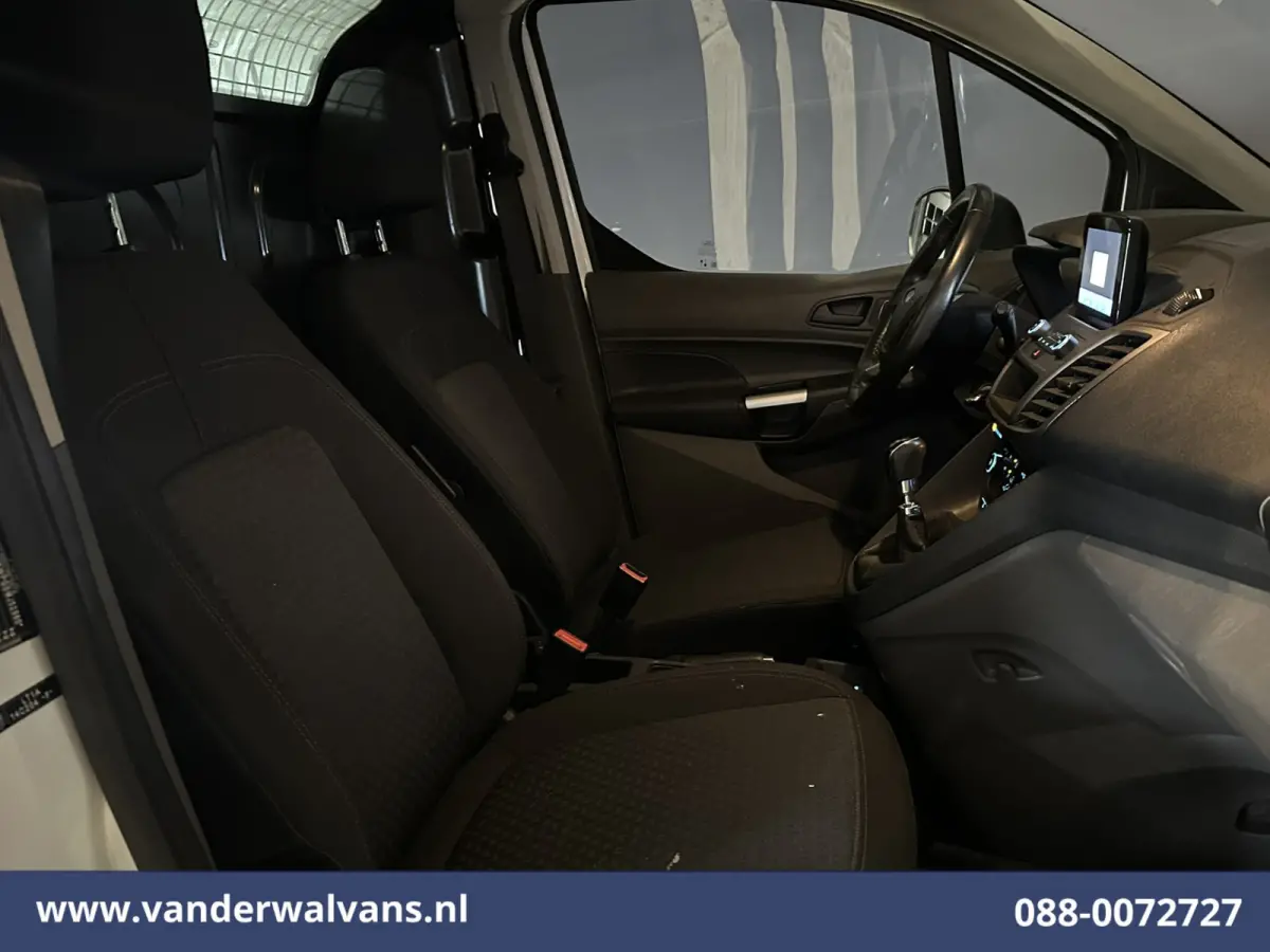 1.5 EcoBlue 100pk L2H1 Euro6 Airco | Camera | Navigatie | Apple Carplay | Trekhaak LM Velgen, Cruisecontrol, Verwarmde Voorruit, Parkeersensoren
