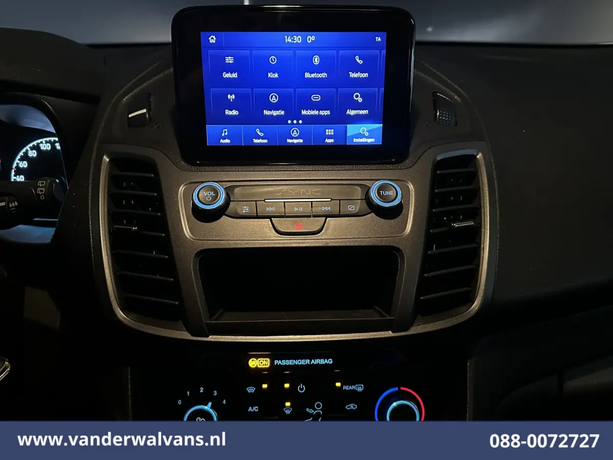 1.5 EcoBlue 100pk L2H1 Euro6 Airco | Camera | Navigatie | Apple Carplay | Trekhaak LM Velgen, Cruisecontrol, Verwarmde Voorruit, Parkeersensoren
