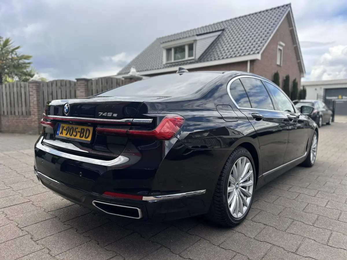 745e High Executive
