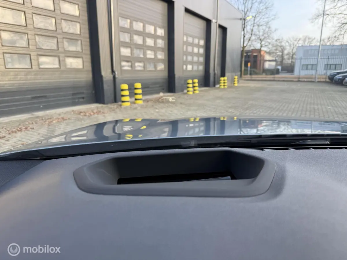 520i High Executive | M-Pakket | Pano | Bomvol