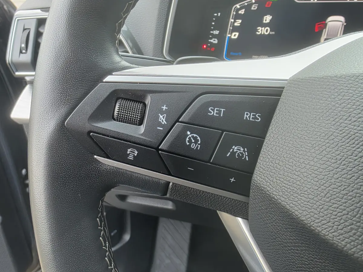1.4 TSI e-Hybrid PHEV 245PK FR | SOH 100% | Wegkl. Trekhaak | Panodak | Leer | Navigatie | Climate Control | Cruise Control