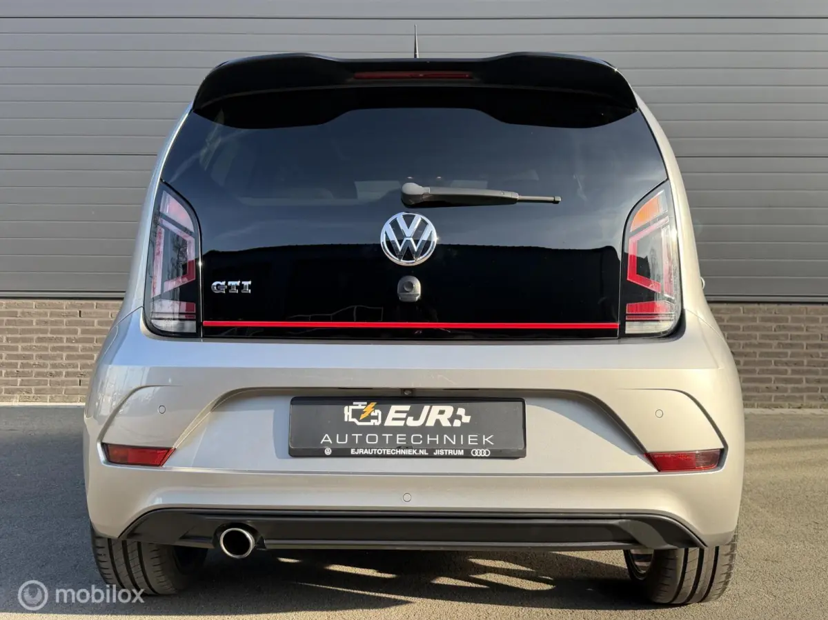 Up! 1.0 TSI GTI BEATS! VOL! CLIMA*CRUISE*PANO*CAM