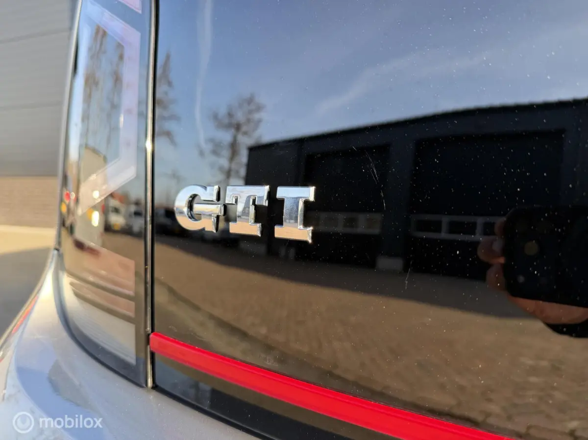 Up! 1.0 TSI GTI BEATS! VOL! CLIMA*CRUISE*PANO*CAM