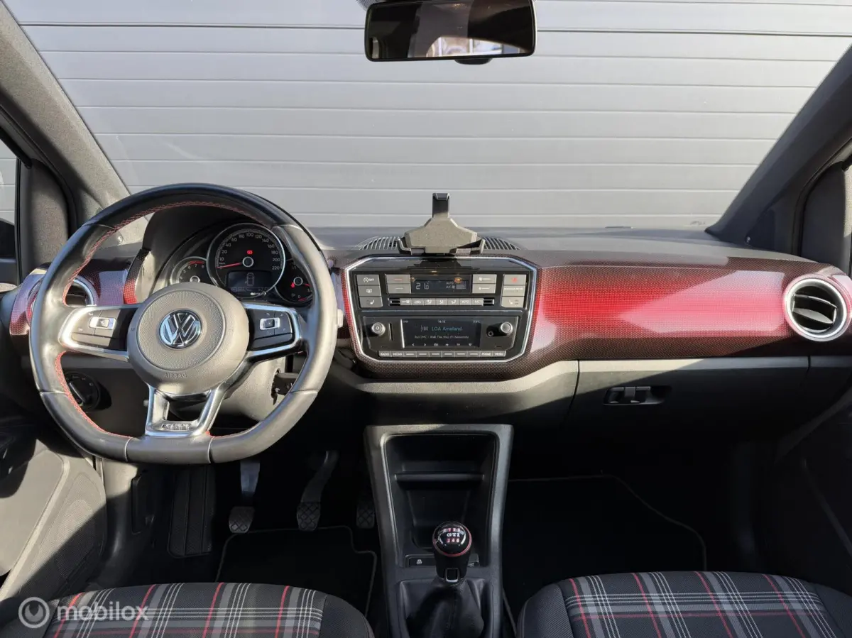 Up! 1.0 TSI GTI BEATS! VOL! CLIMA*CRUISE*PANO*CAM
