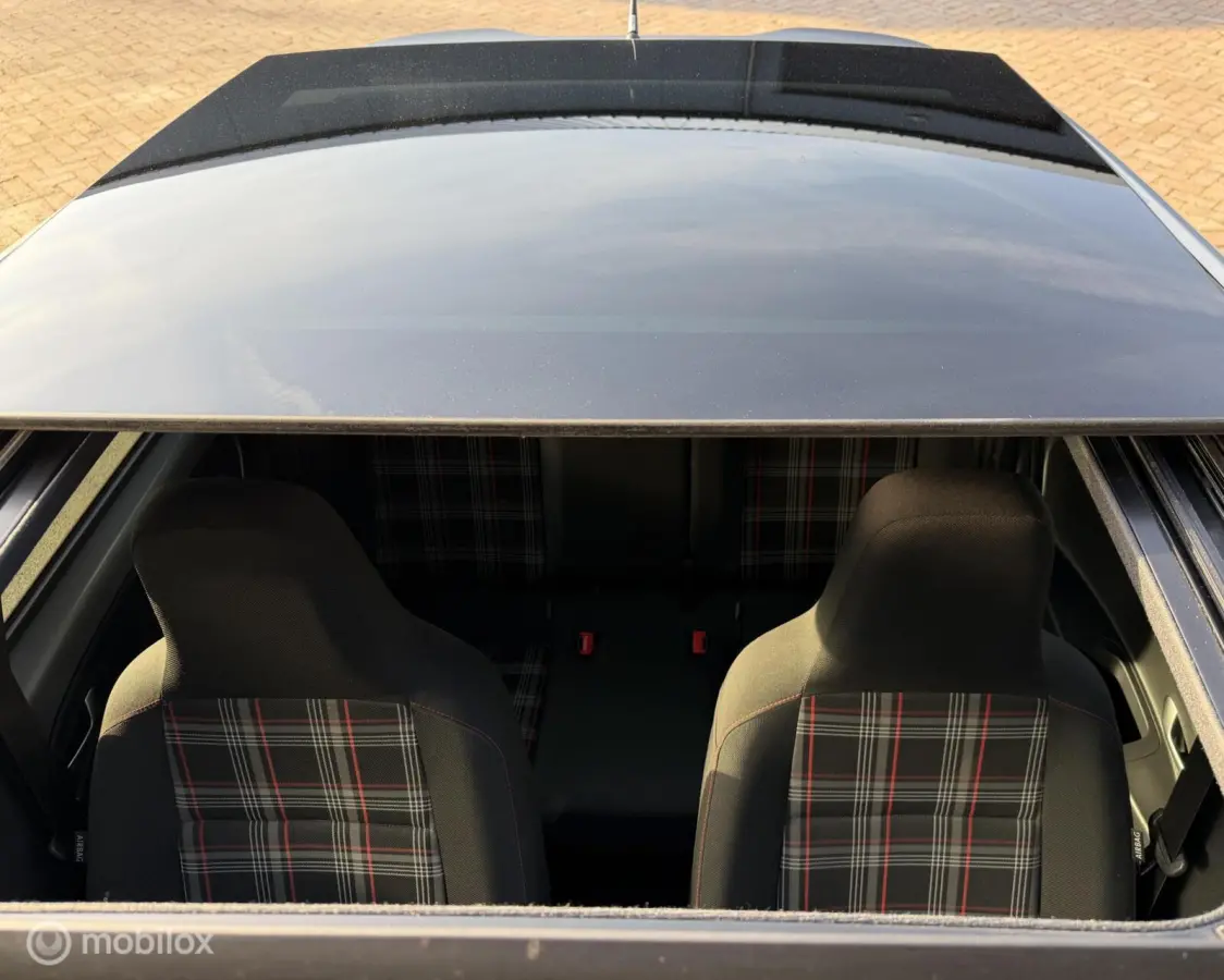 Up! 1.0 TSI GTI BEATS! VOL! CLIMA*CRUISE*PANO*CAM