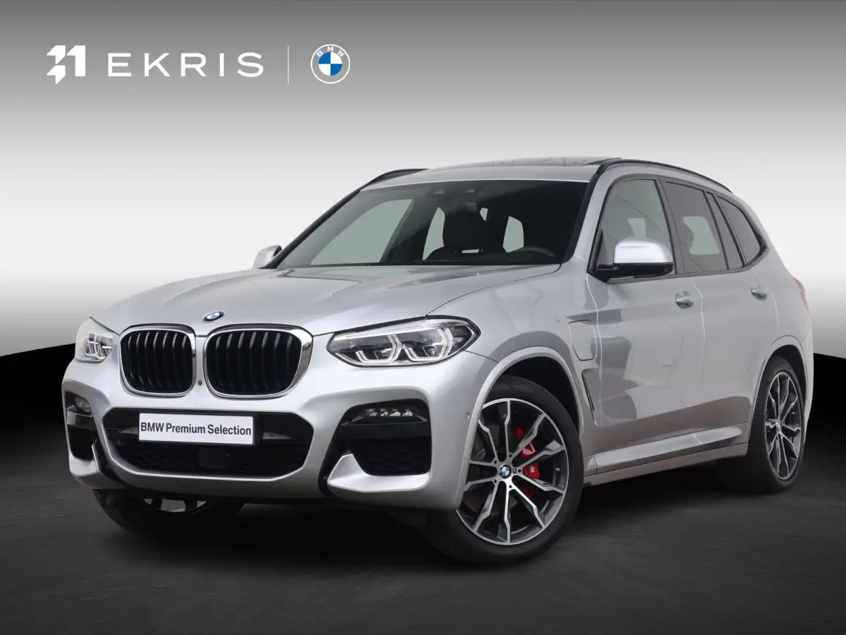 xDrive30e eDrive Edition | SoH 79% | High Excutive | M Sportpakket | Panoramadak elektrisch | Head up | Harman Kardon | |