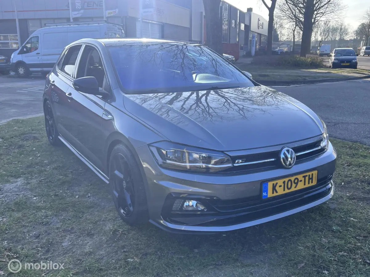 1.0 TSI Highline Business R-Line