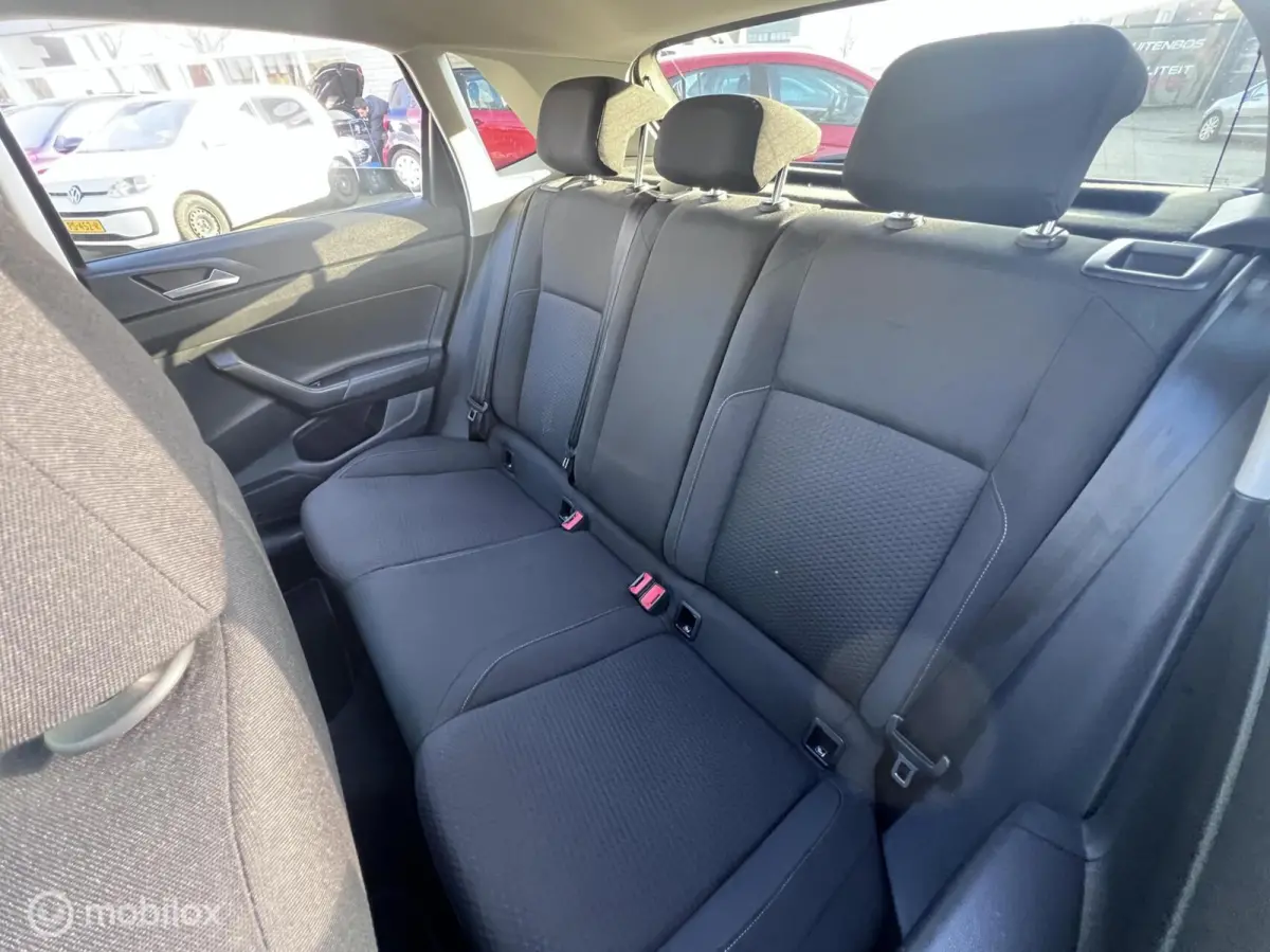 1.0 TSI Highline Business R-Line