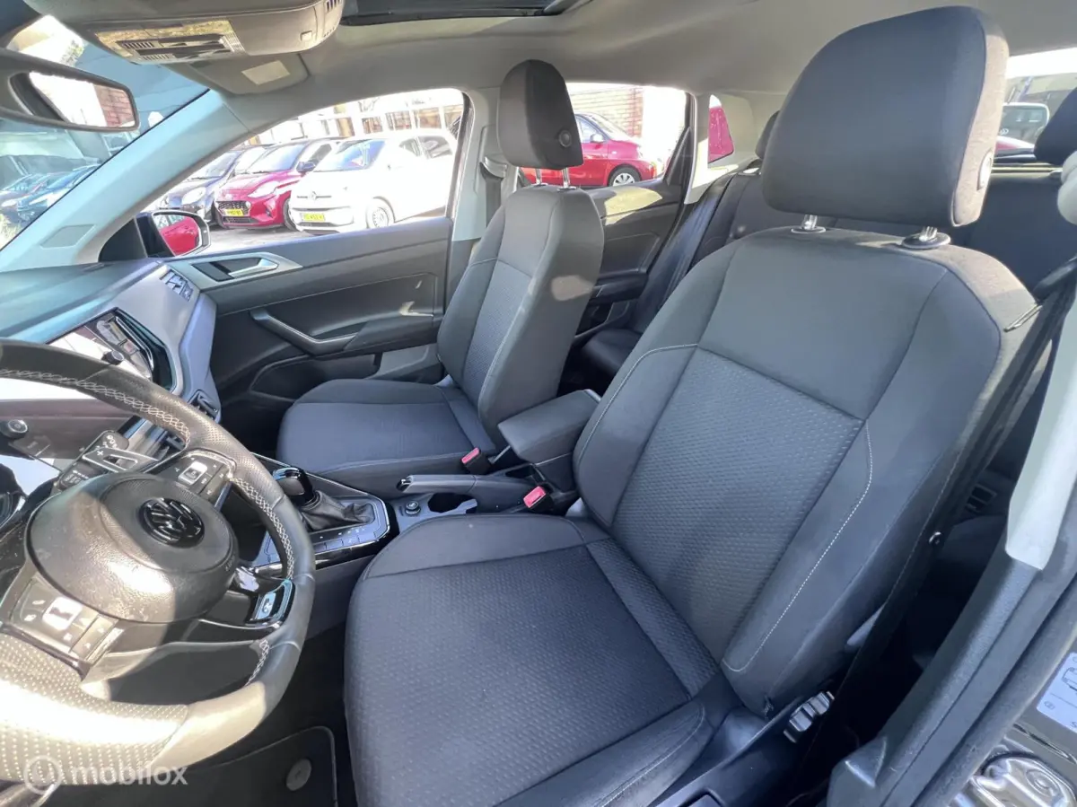 1.0 TSI Highline Business R-Line