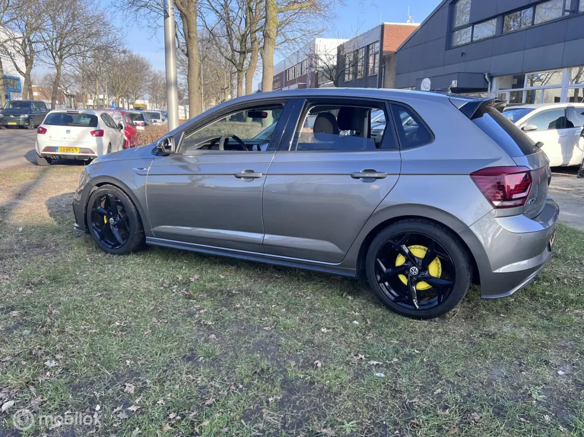 1.0 TSI Highline Business R-Line