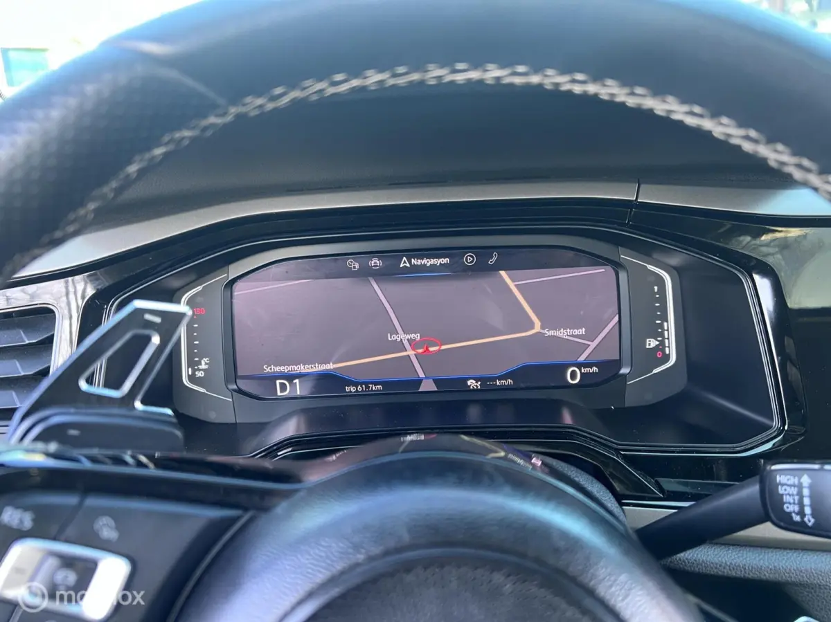 1.0 TSI Highline Business R-Line