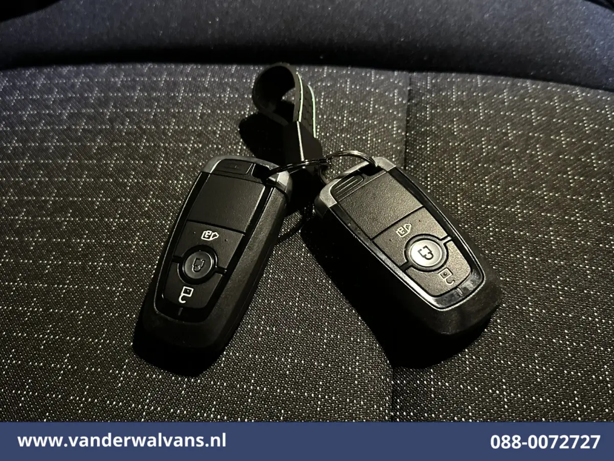 2.0 TDCI L1H1 Euro6 Airco | Camera | Apple Carplay | LED | Cruisecontrol Android Auto, Verwarmde voorruit, Parkeersensoren, Bijrijdersbank