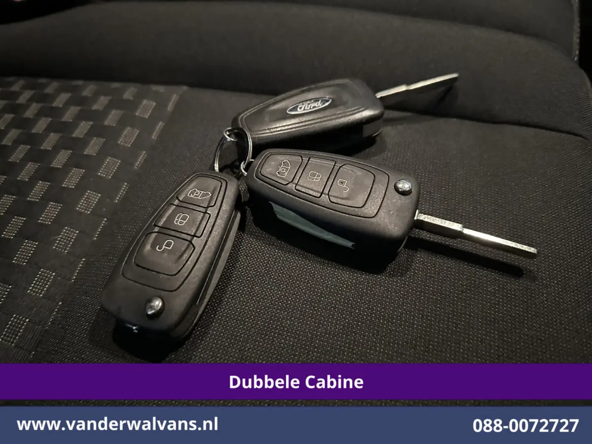 2.0 TDCI 130pk L2H1 Dubbele Cabine Euro6 Airco | 6-Zits | Camera | Navigatie | LED | Apple Carplay Android Auto, Cruisecontrol, Stoelverwarming, Verwarmde voorruit, Parkeersensoren, Achterkl