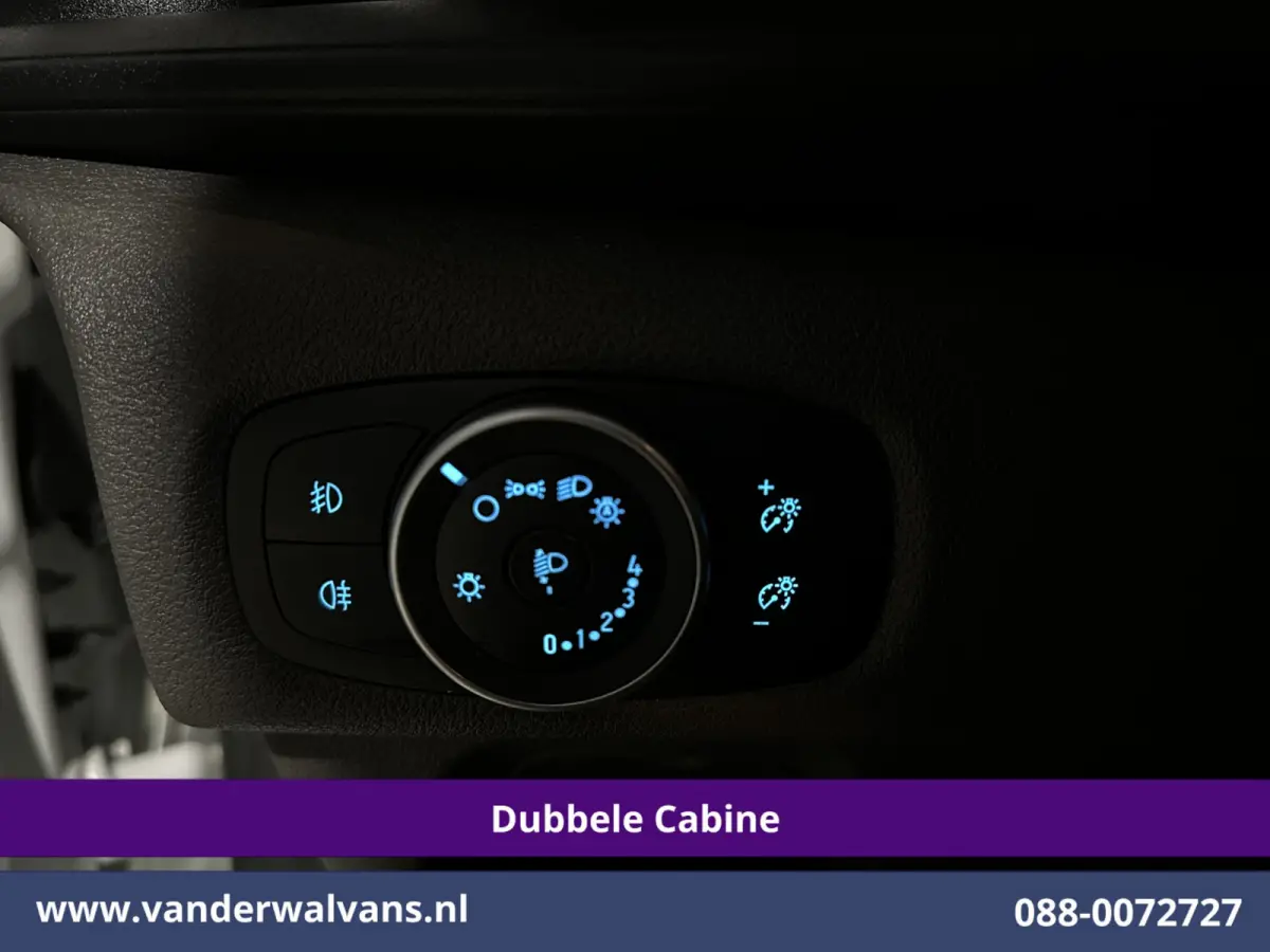 2.0 TDCI 130pk L2H1 Dubbele Cabine Euro6 Airco | 6-Zits | Camera | Navigatie | LED | Apple Carplay Android Auto, Cruisecontrol, Stoelverwarming, Verwarmde voorruit, Parkeersensoren, Achterkl