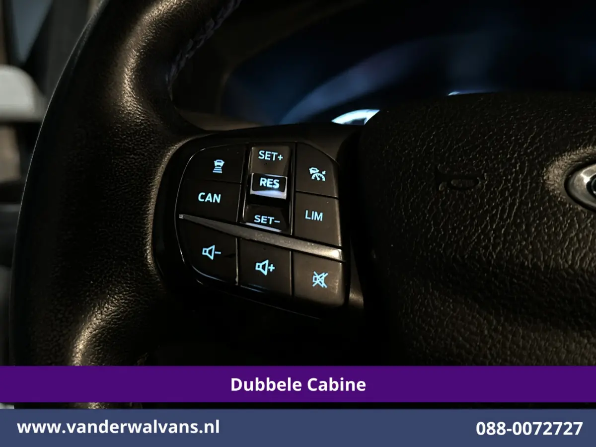 2.0 TDCI 130pk L2H1 Dubbele Cabine Euro6 Airco | 6-Zits | Camera | Navigatie | LED | Apple Carplay Android Auto, Cruisecontrol, Stoelverwarming, Verwarmde voorruit, Parkeersensoren, Achterkl